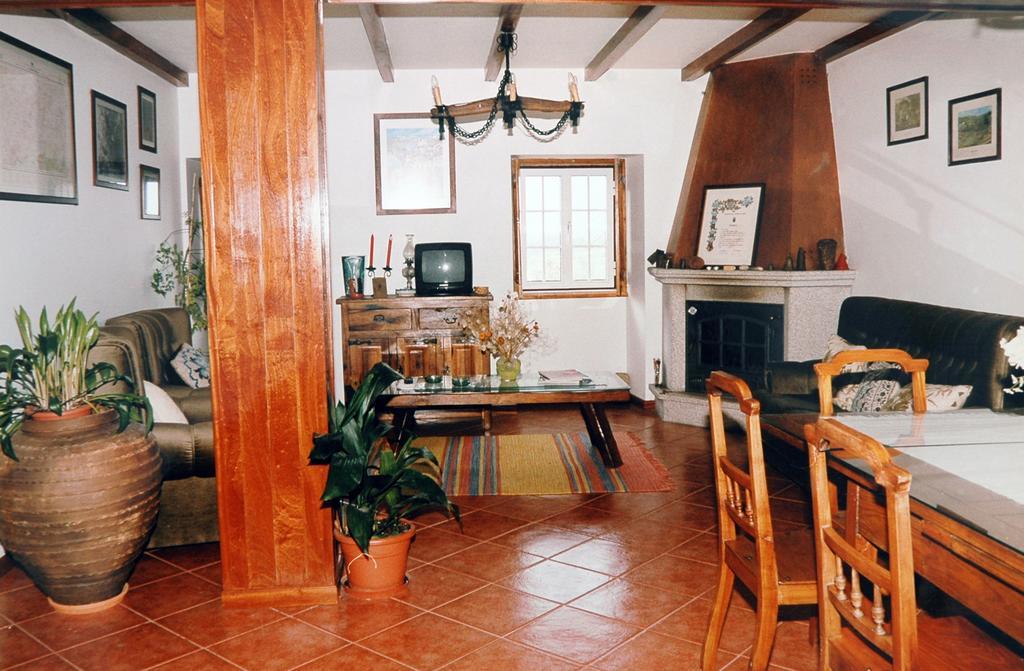 Quinta Do Vale Sanguinho Villa Seia Rum bild